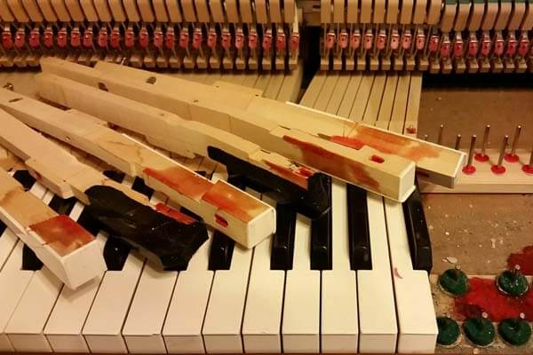 Sửa lỗi kẹt và dính bàn phím piano cơ
