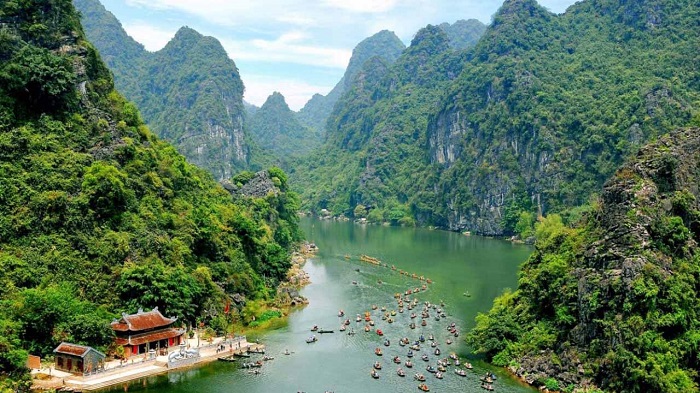 Chi Tiết Giá Tour 2 Ngày 1 Đêm Tràng An Bao Gồm Những Gì