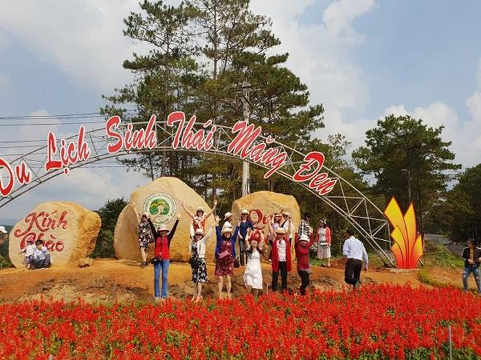 Đánh Giá Chất Lượng Nghỉ Dưỡng Tại Golden Boutique Hotel Măng Đen